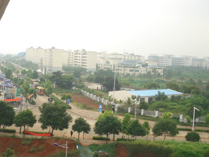 高校区2