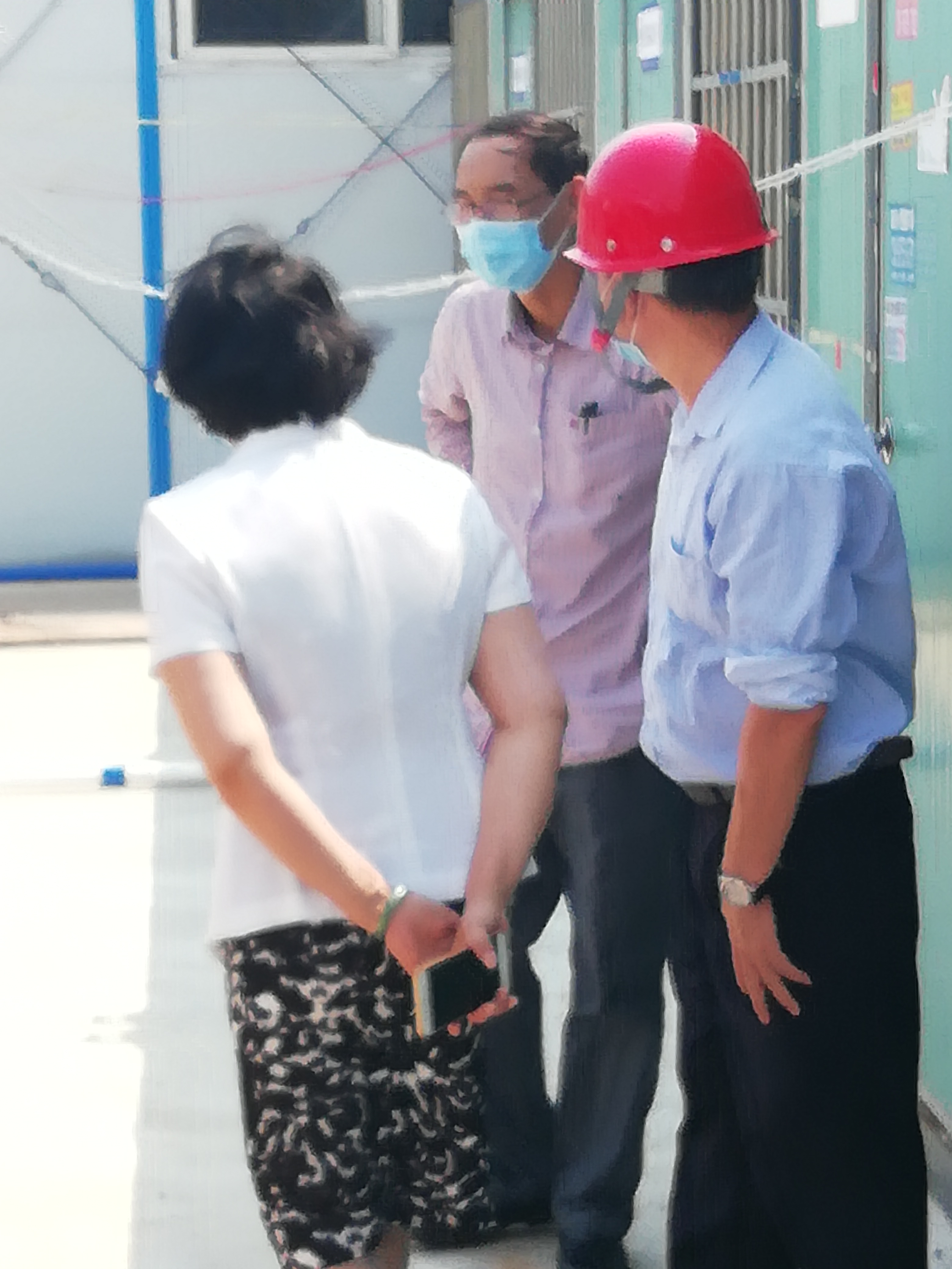 过建春副校长检查防疫及复工情况